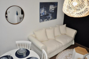 Nice cozy and welcoming apt in a quiet suburb